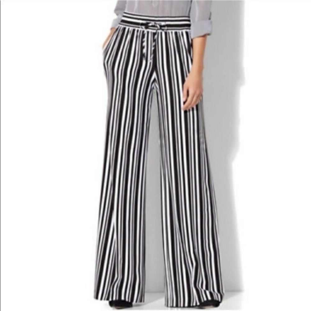 Brand New! New York & Company Pallazo Pants size M
